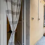 Guesthost - - Near The Station * La Spezia